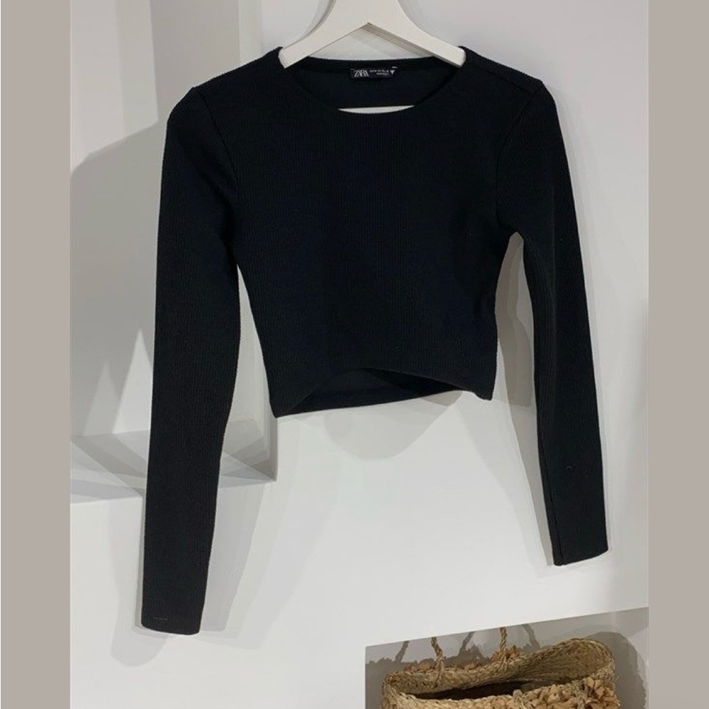 Zara Black Long Sleeve Top
